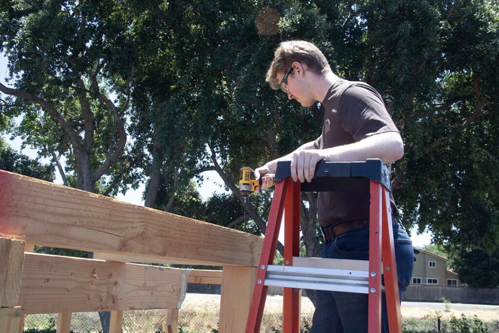 Tristan building a test set-up